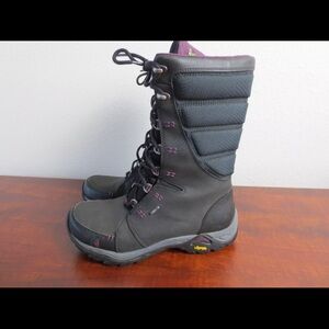 Ahnu northridge Black and Purple Lace Up hiking Boots shoes vibe am soles